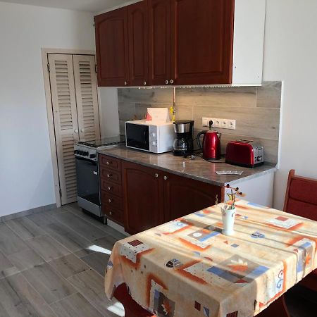 Leander Apartman Balatonakali Esterno foto