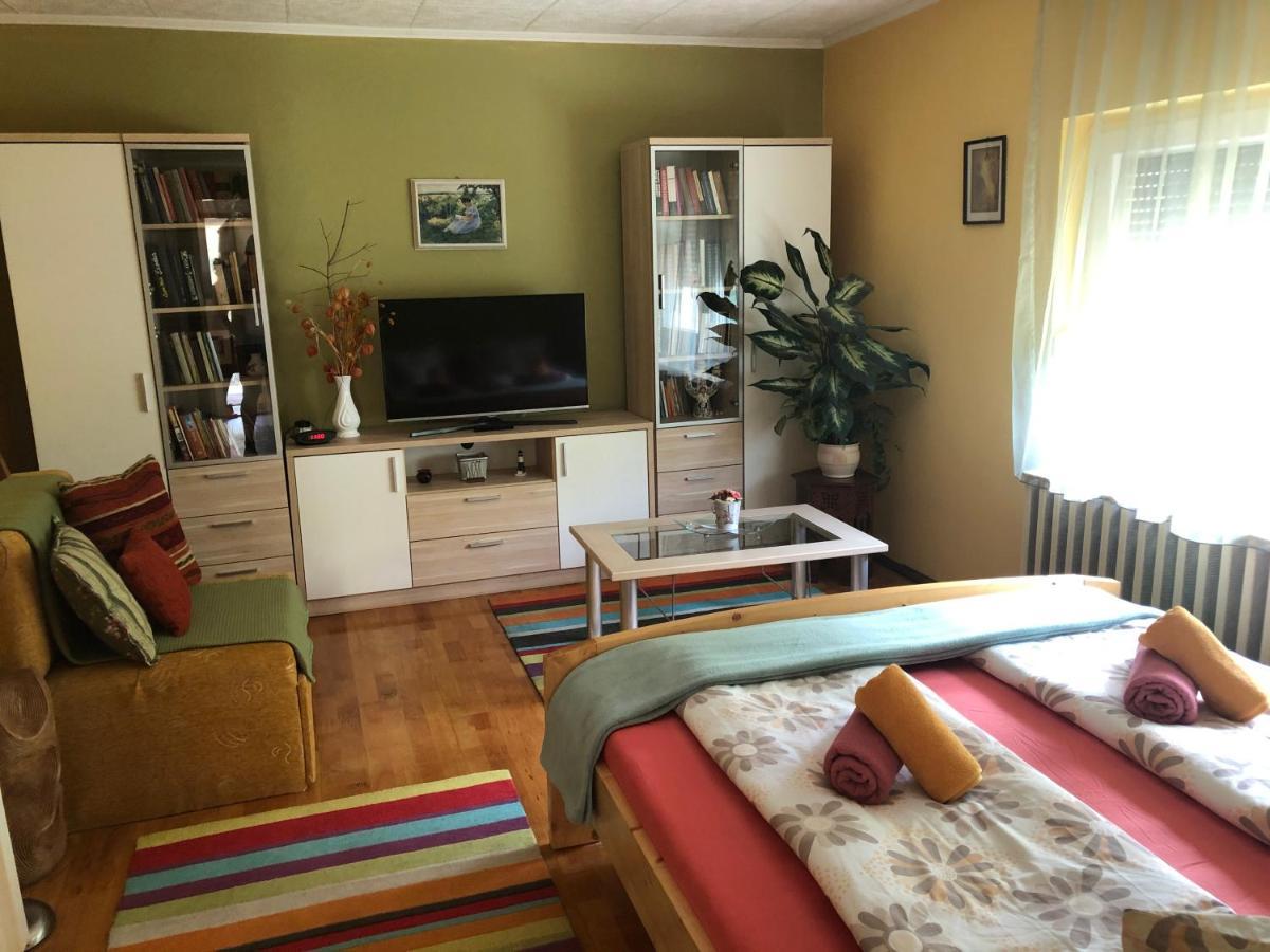 Leander Apartman Balatonakali Esterno foto