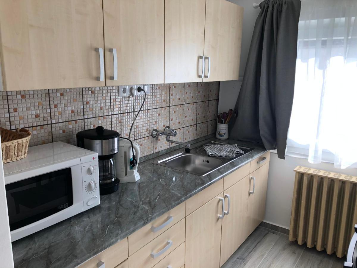 Leander Apartman Balatonakali Esterno foto