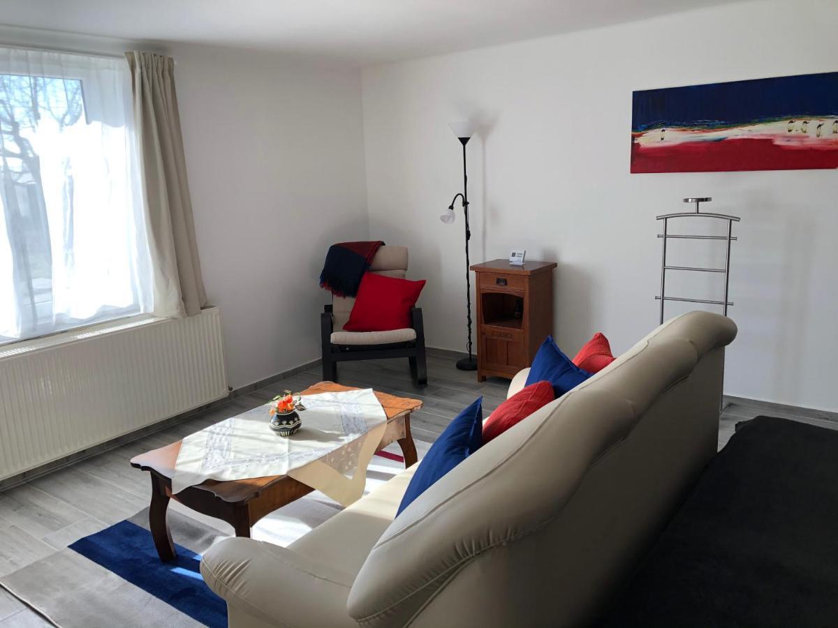 Leander Apartman Balatonakali Esterno foto