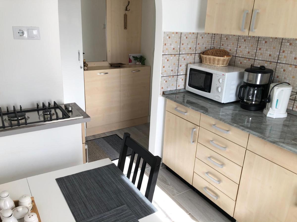 Leander Apartman Balatonakali Esterno foto